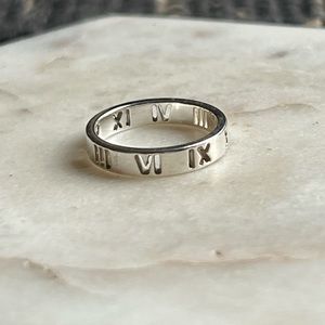 Tiffany & Co Atlas Ring